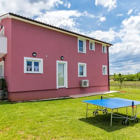 Villa Villa May *